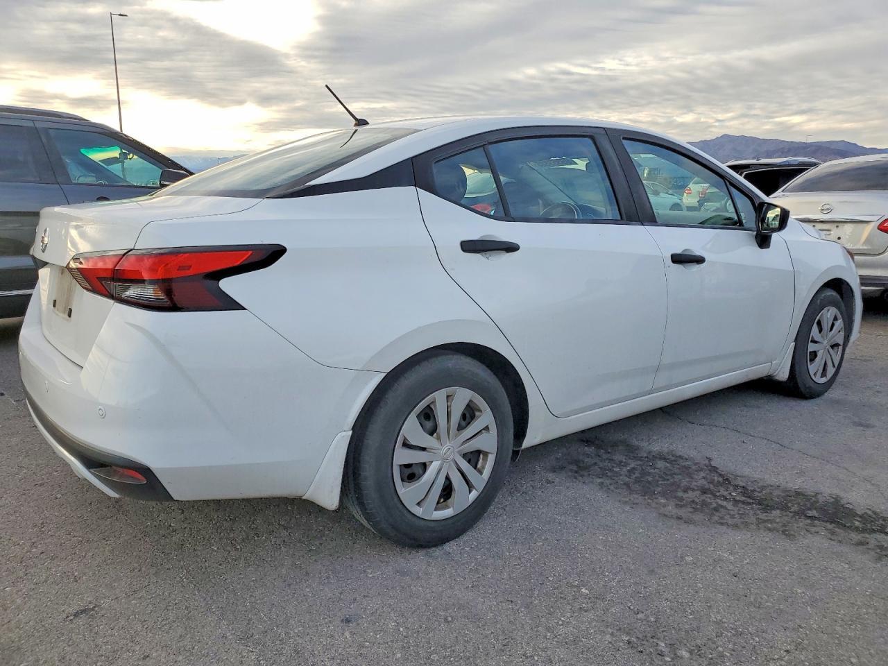 2021 NISSAN VERSA