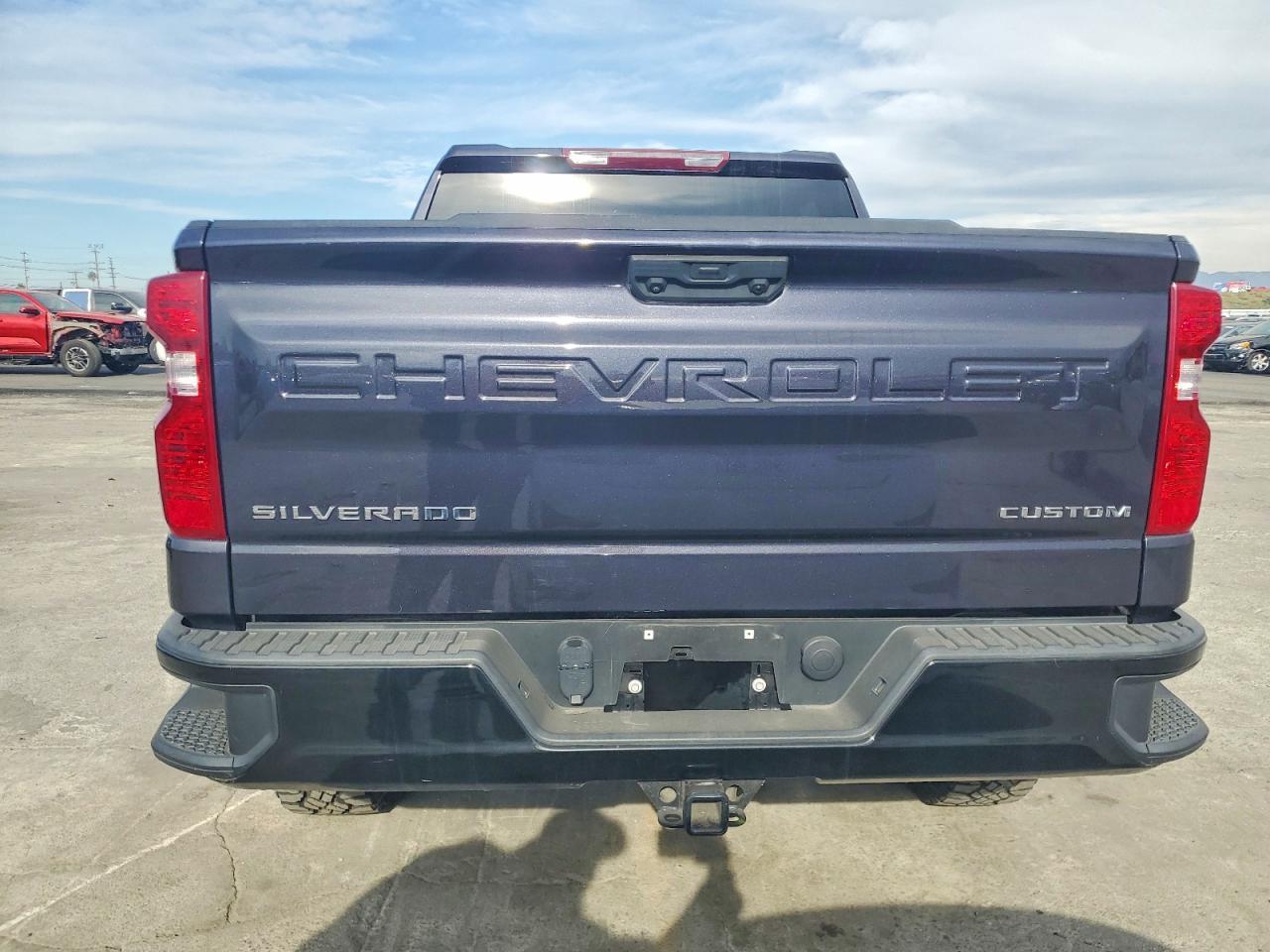 2023 CHEVROLET Silverado