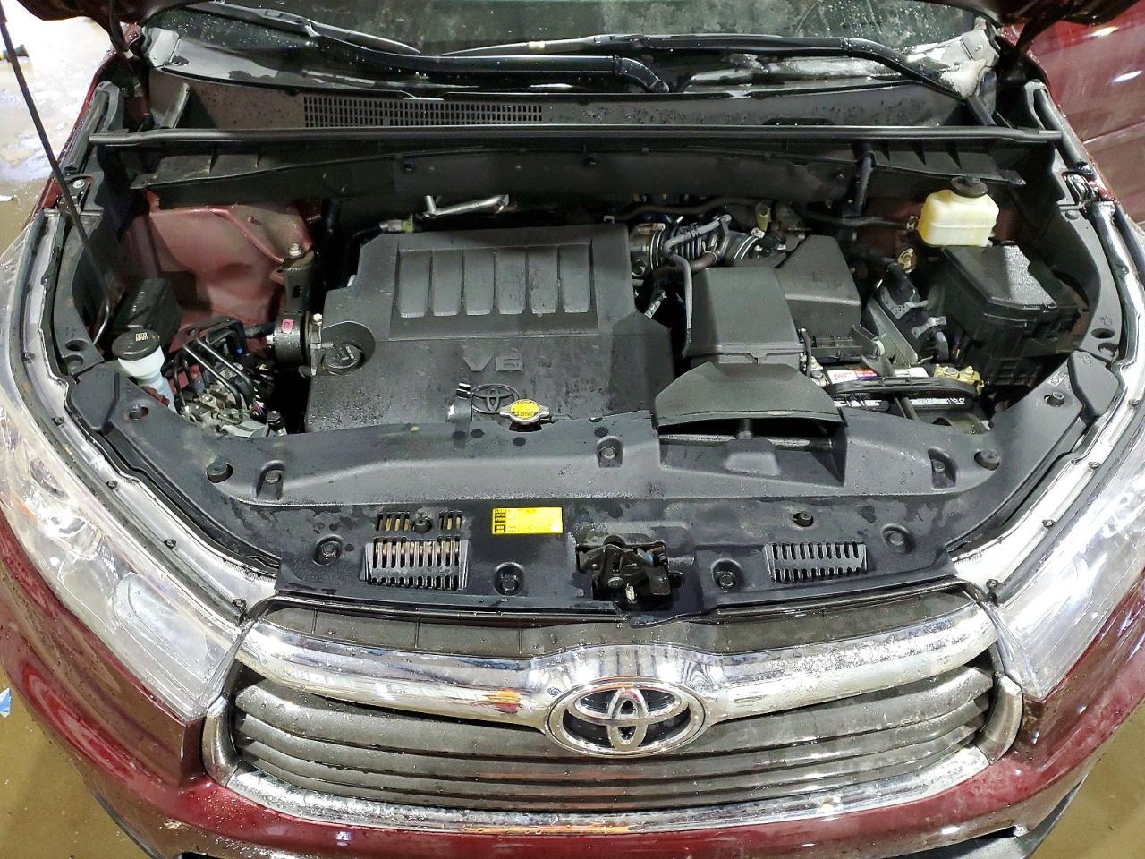 2015 TOYOTA HIGHLANDER