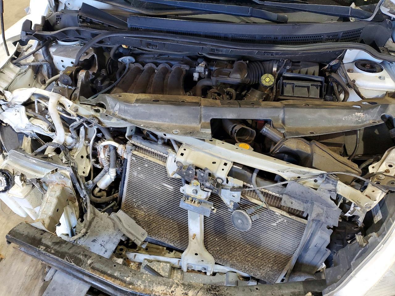 2012 NISSAN VERSA