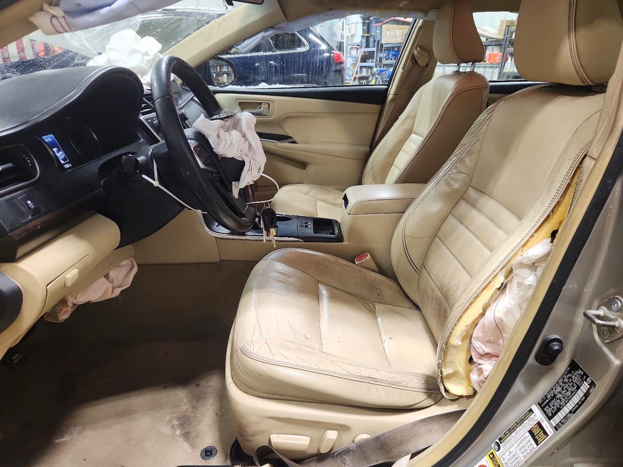 2015 TOYOTA CAMRY