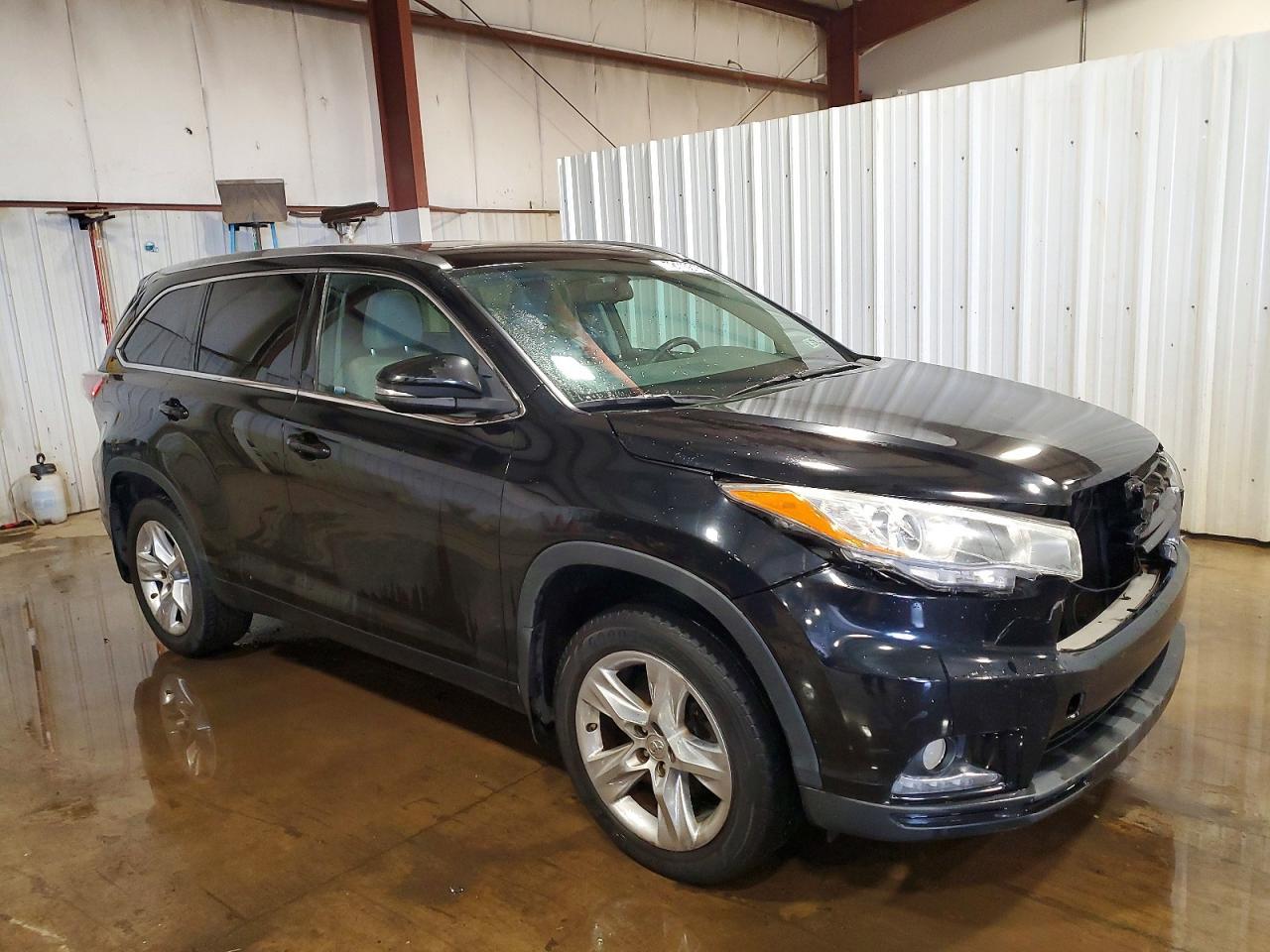 2015 TOYOTA HIGHLANDER