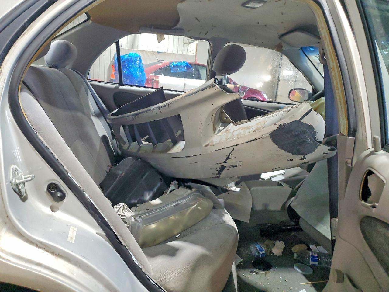 2001 TOYOTA COROLLA