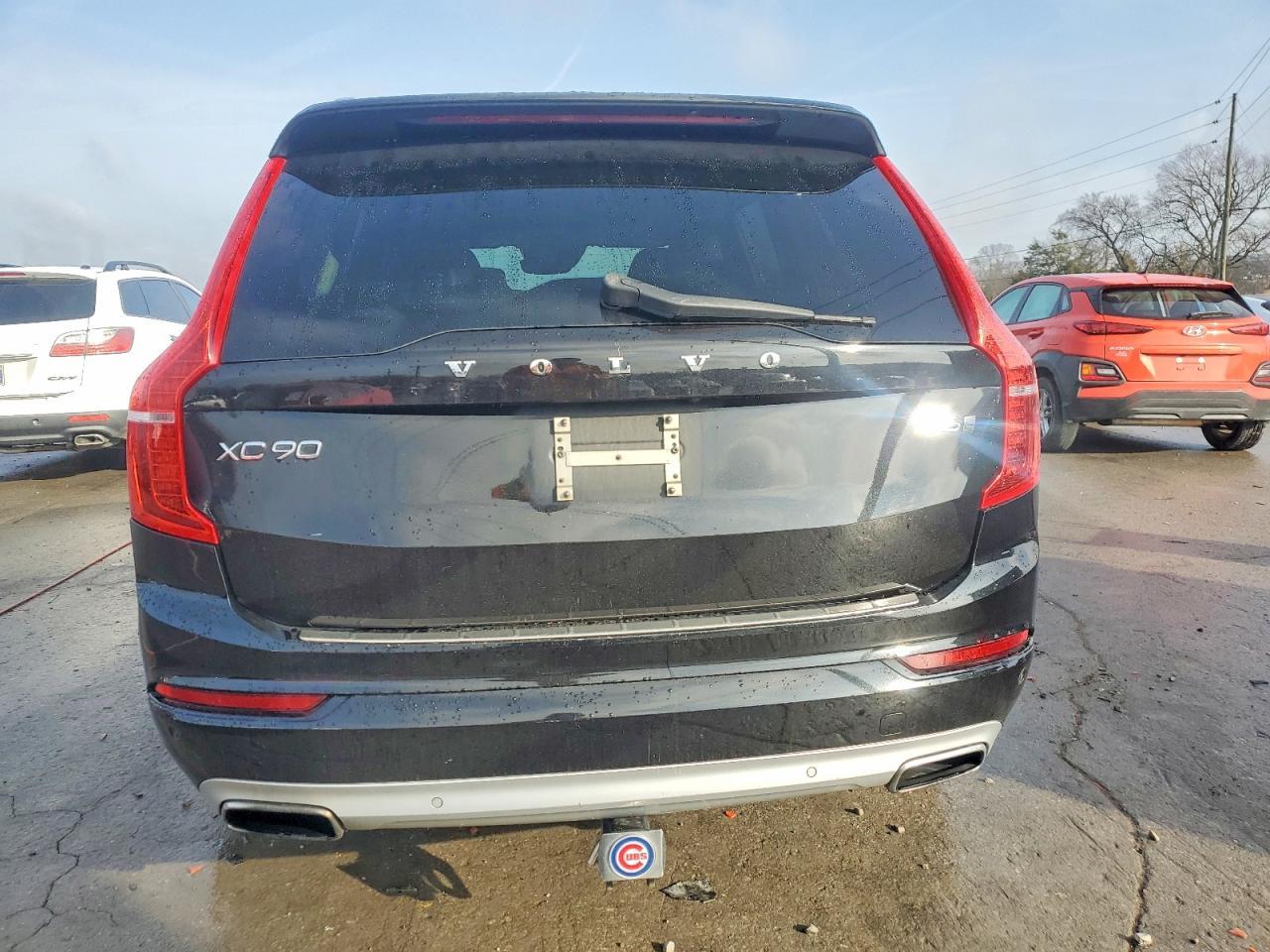 2017 VOLVO XC90