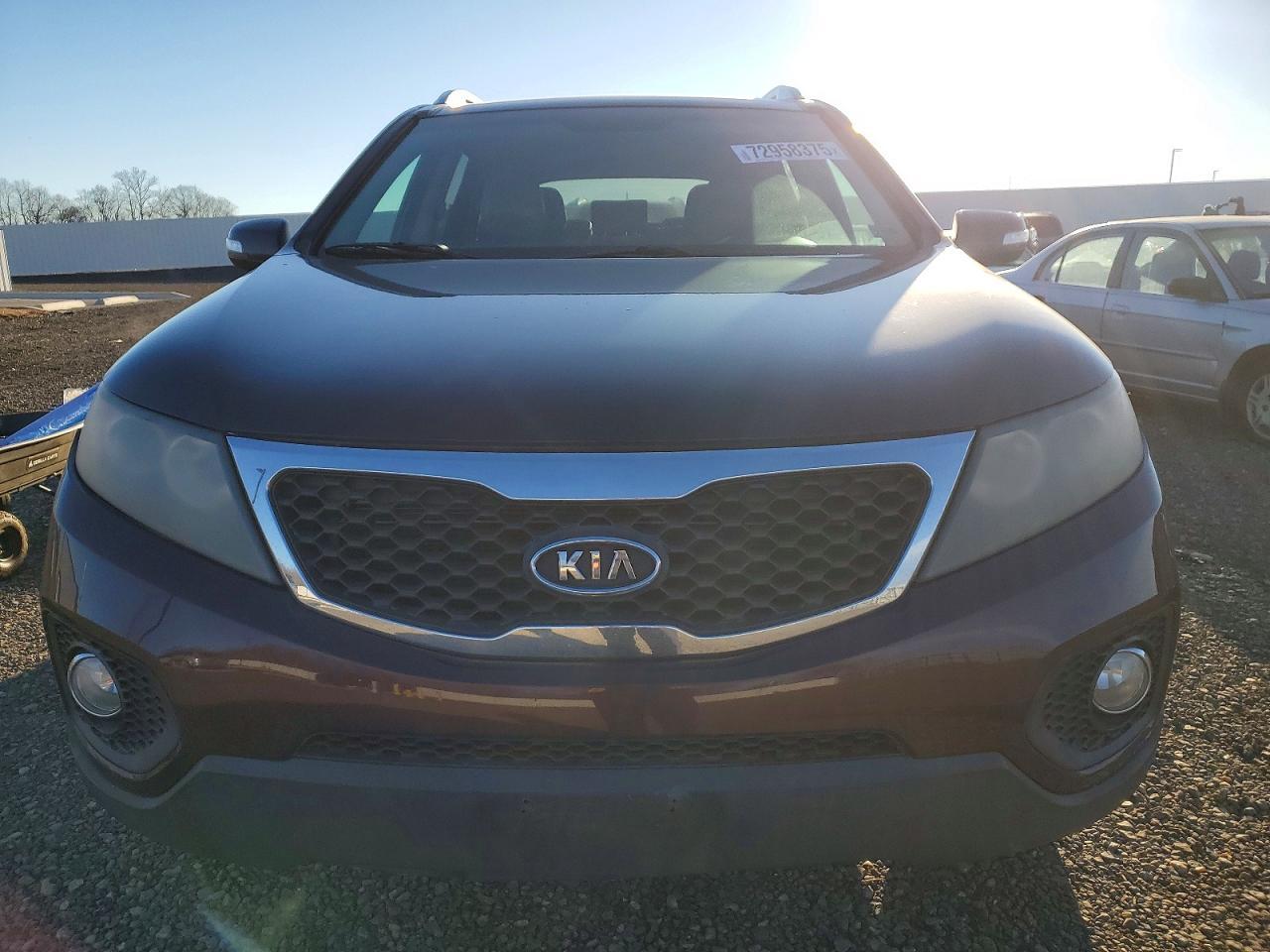2011 KIA SORENTO