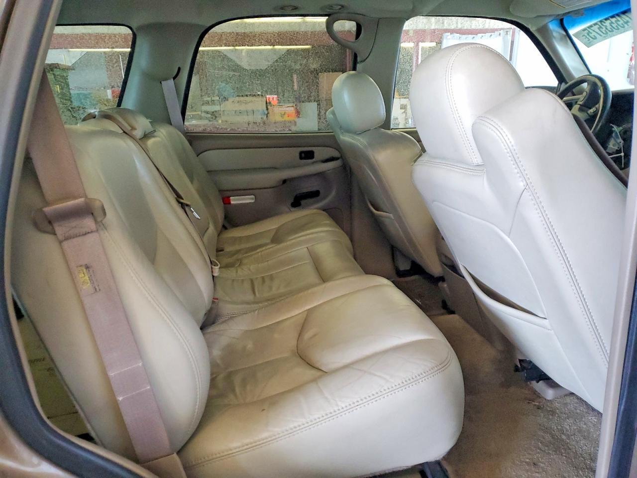 2003 CHEVROLET Tahoe