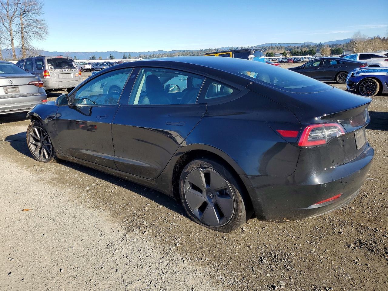 2022 TESLA MODEL 3