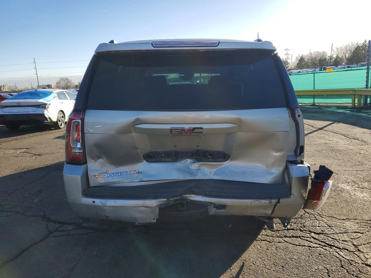 2016 GMC Yukon XL