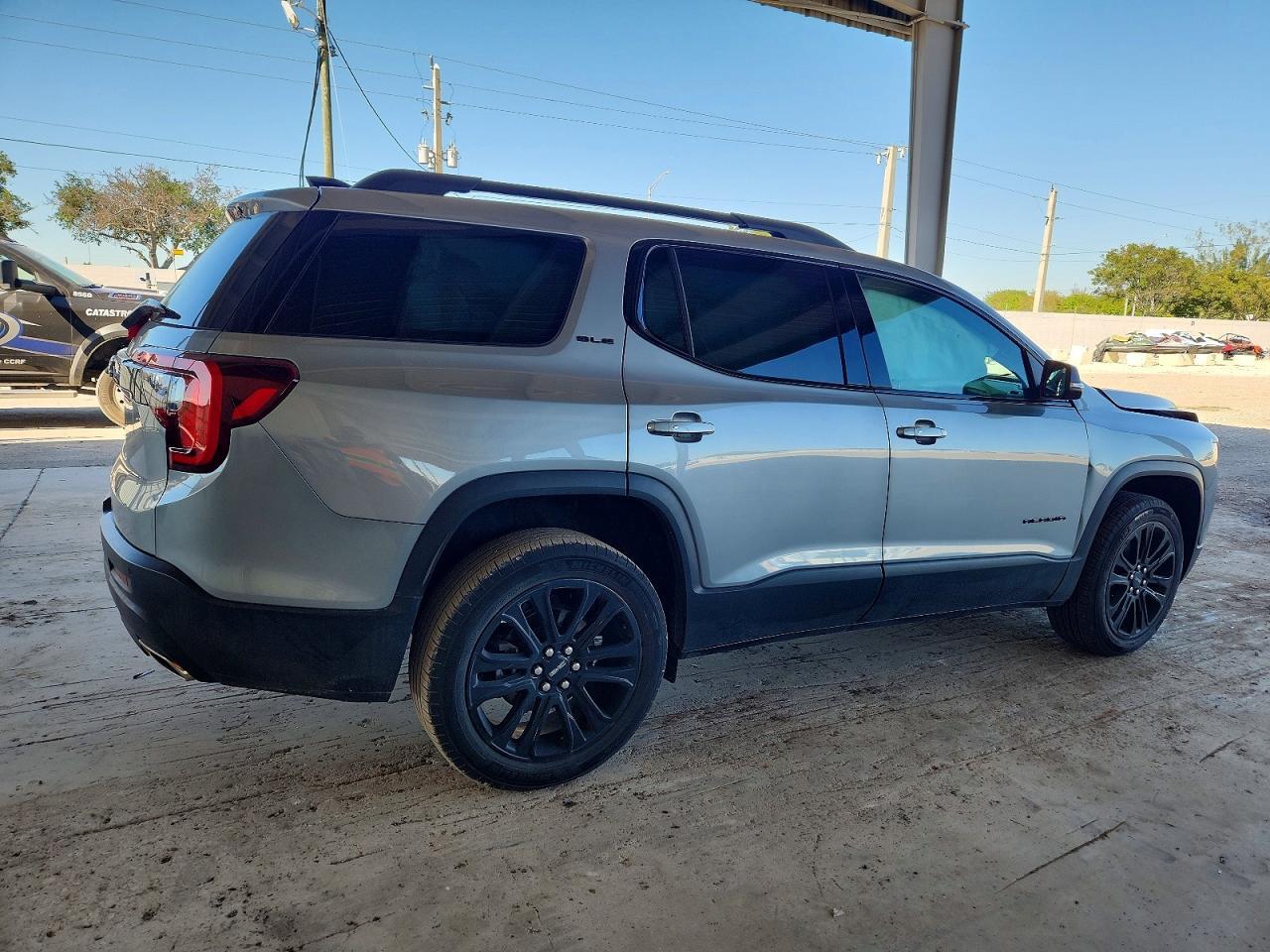 2023 GMC ACADIA