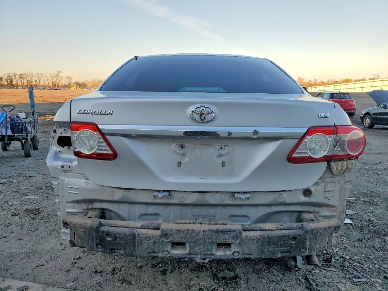 2012 TOYOTA COROLLA