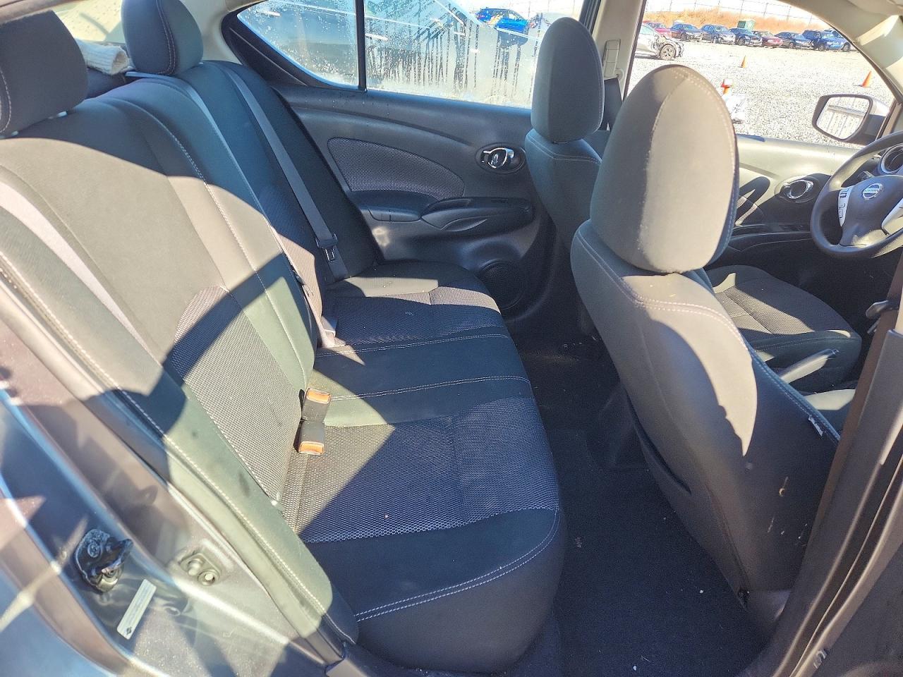 2017 NISSAN VERSA