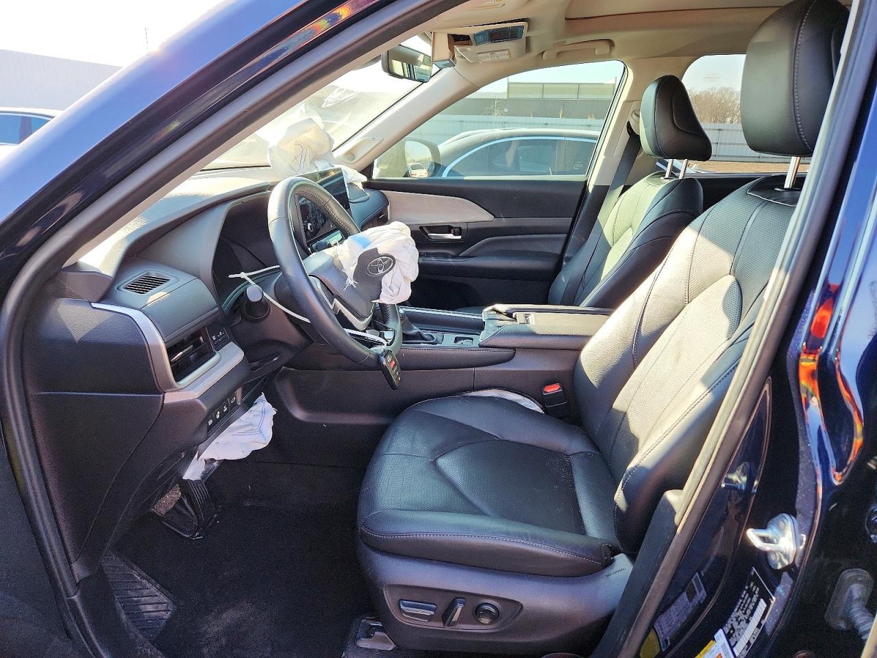 2024 TOYOTA HIGHLANDER