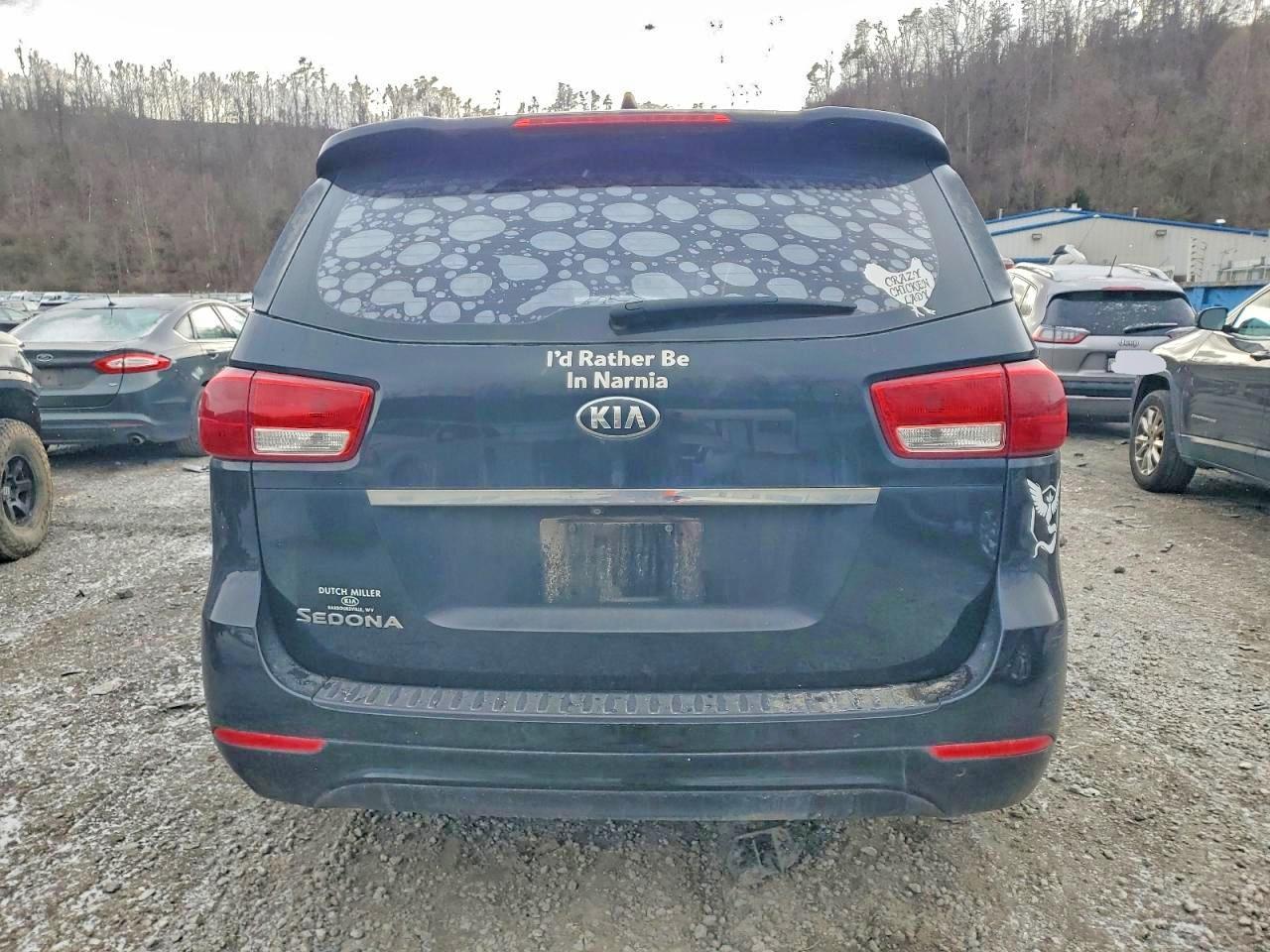 2016 KIA SEDONA