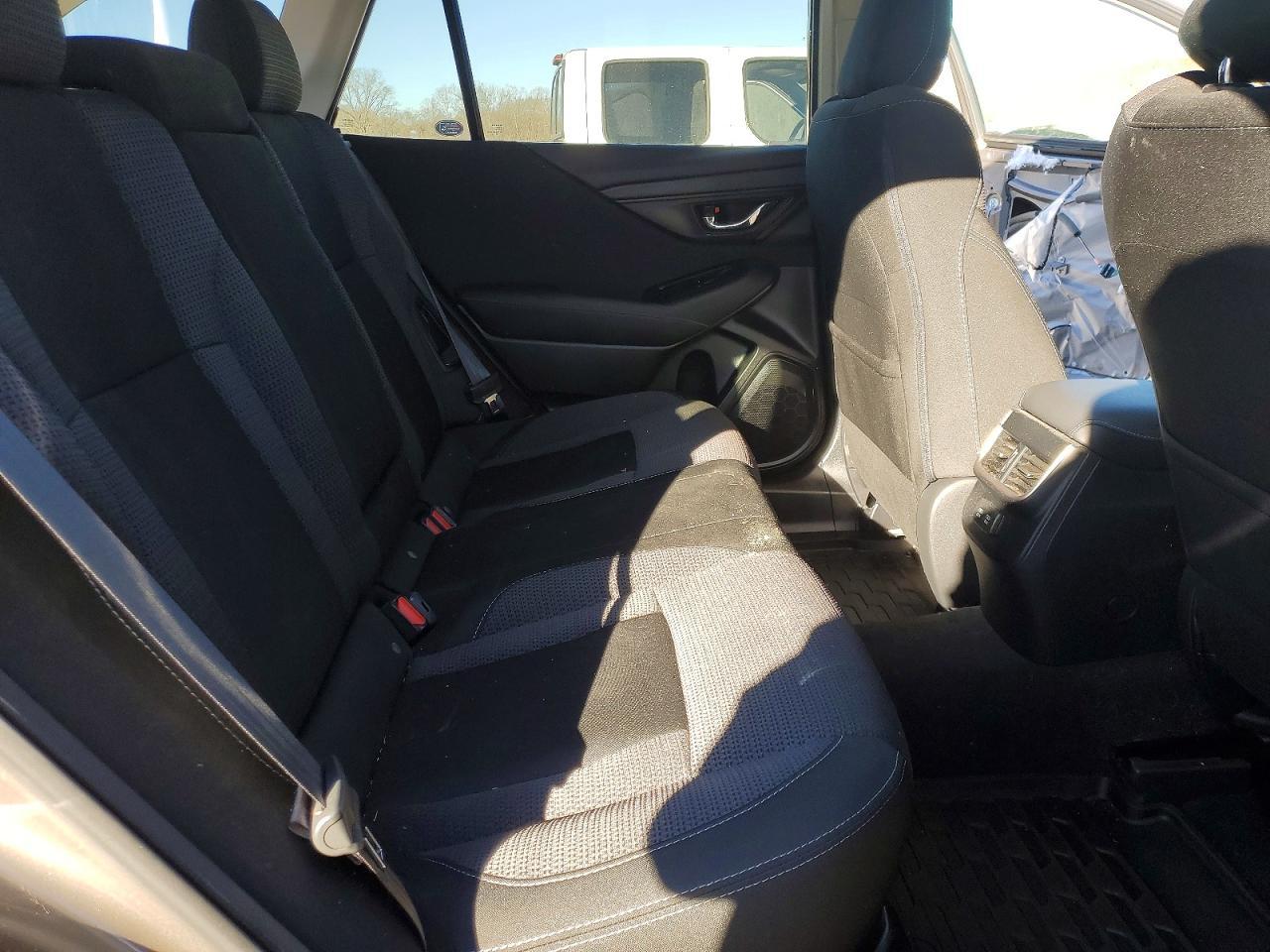 2022 SUBARU Outback