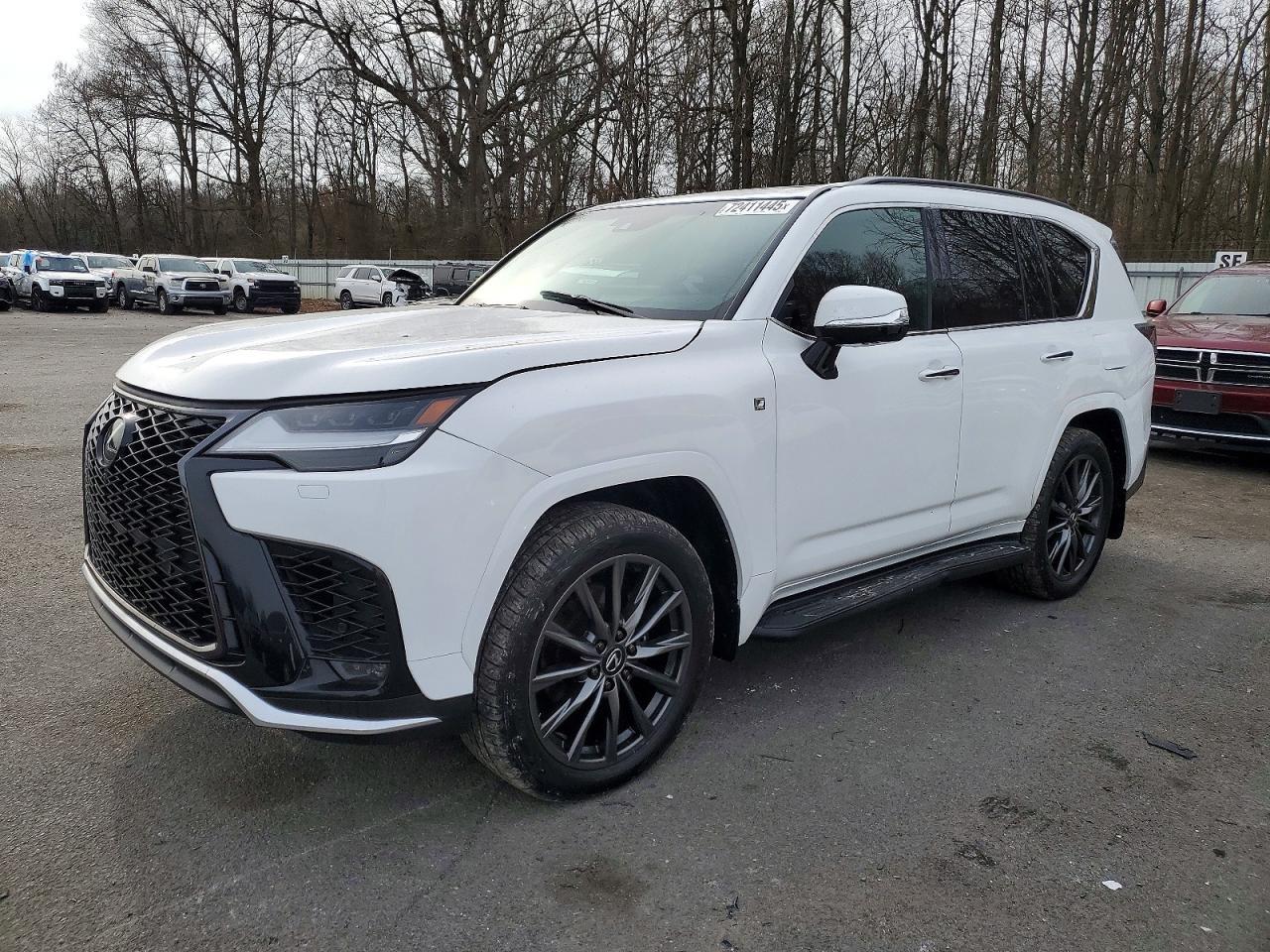 2024 LEXUS LX 600