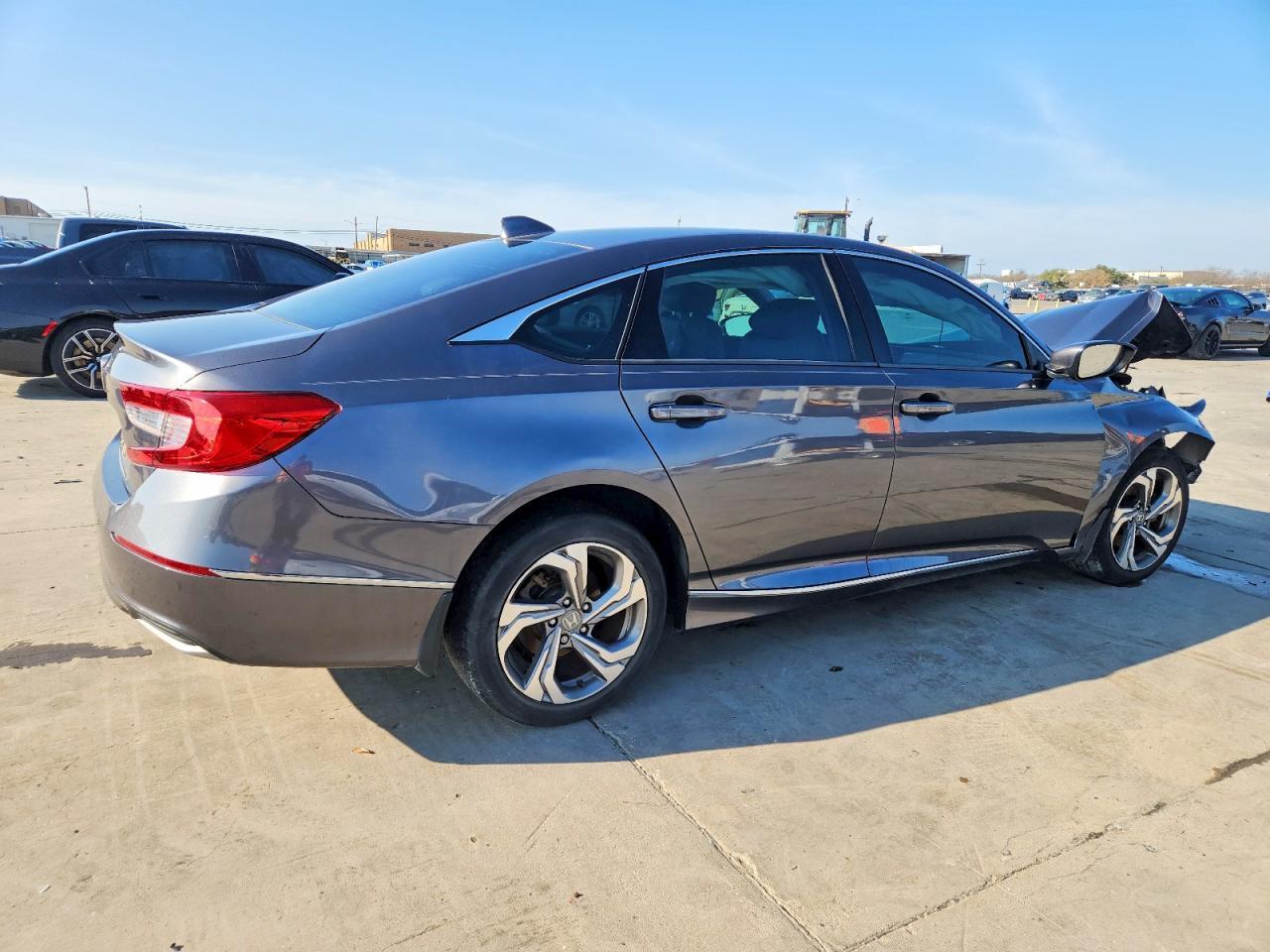 2018 HONDA ACCORD