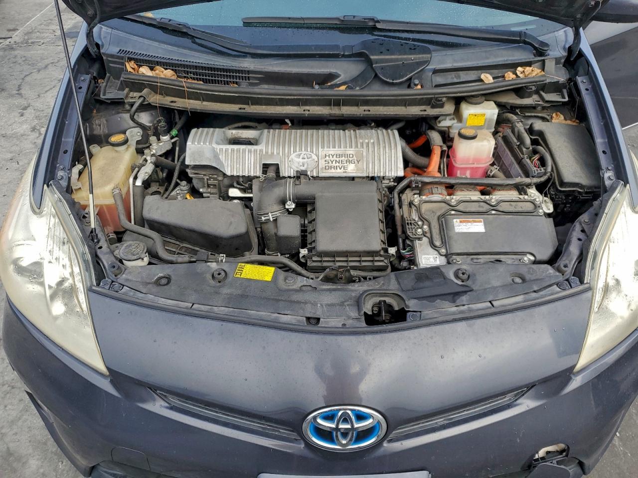 2013 TOYOTA PRIUS