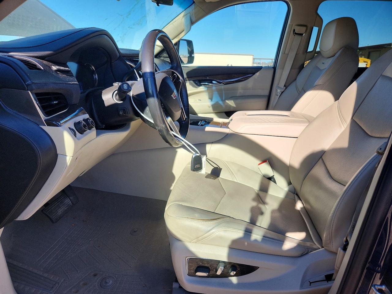 2018 CADILLAC ESCALADE