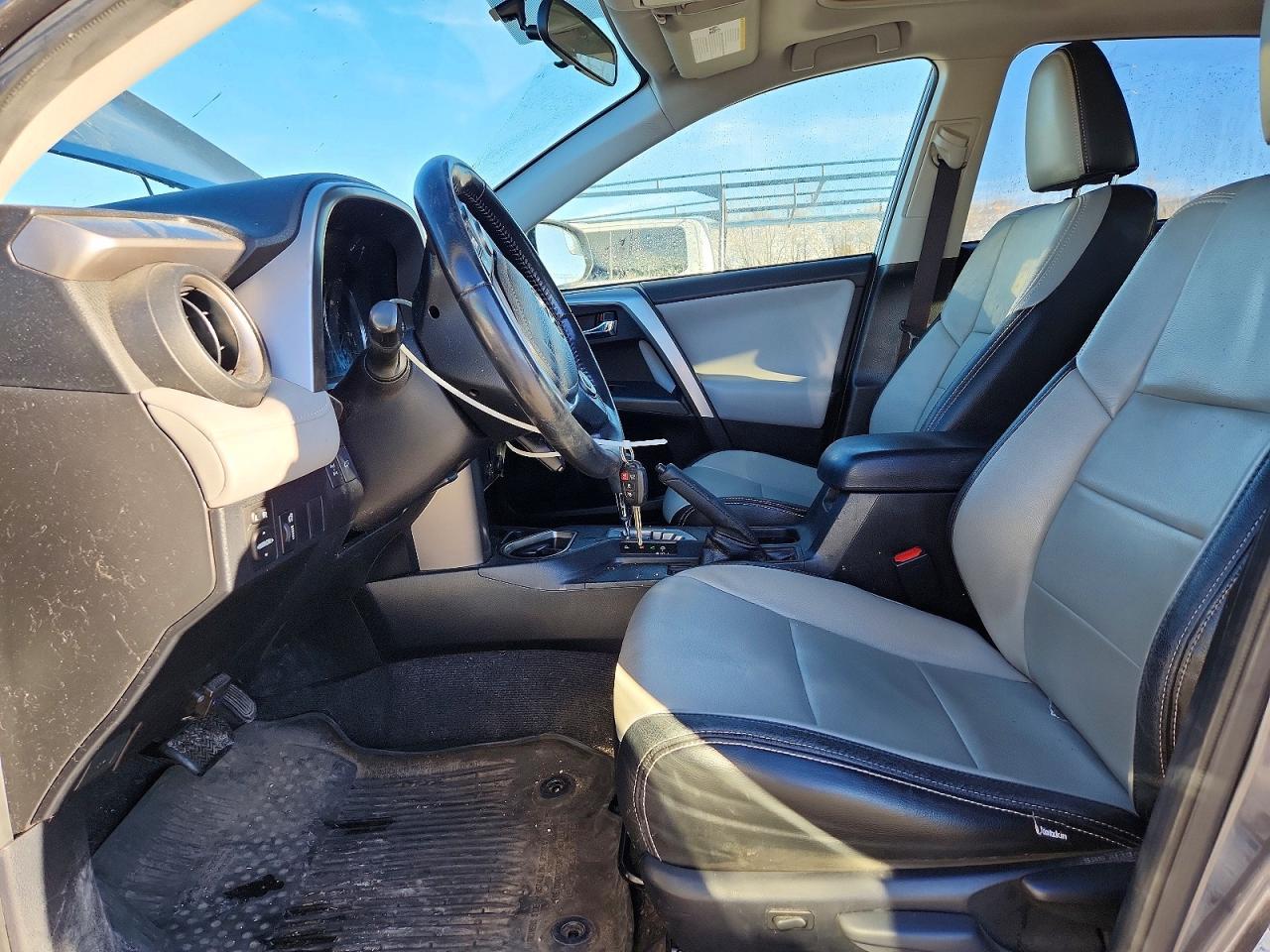 2016 TOYOTA RAV4