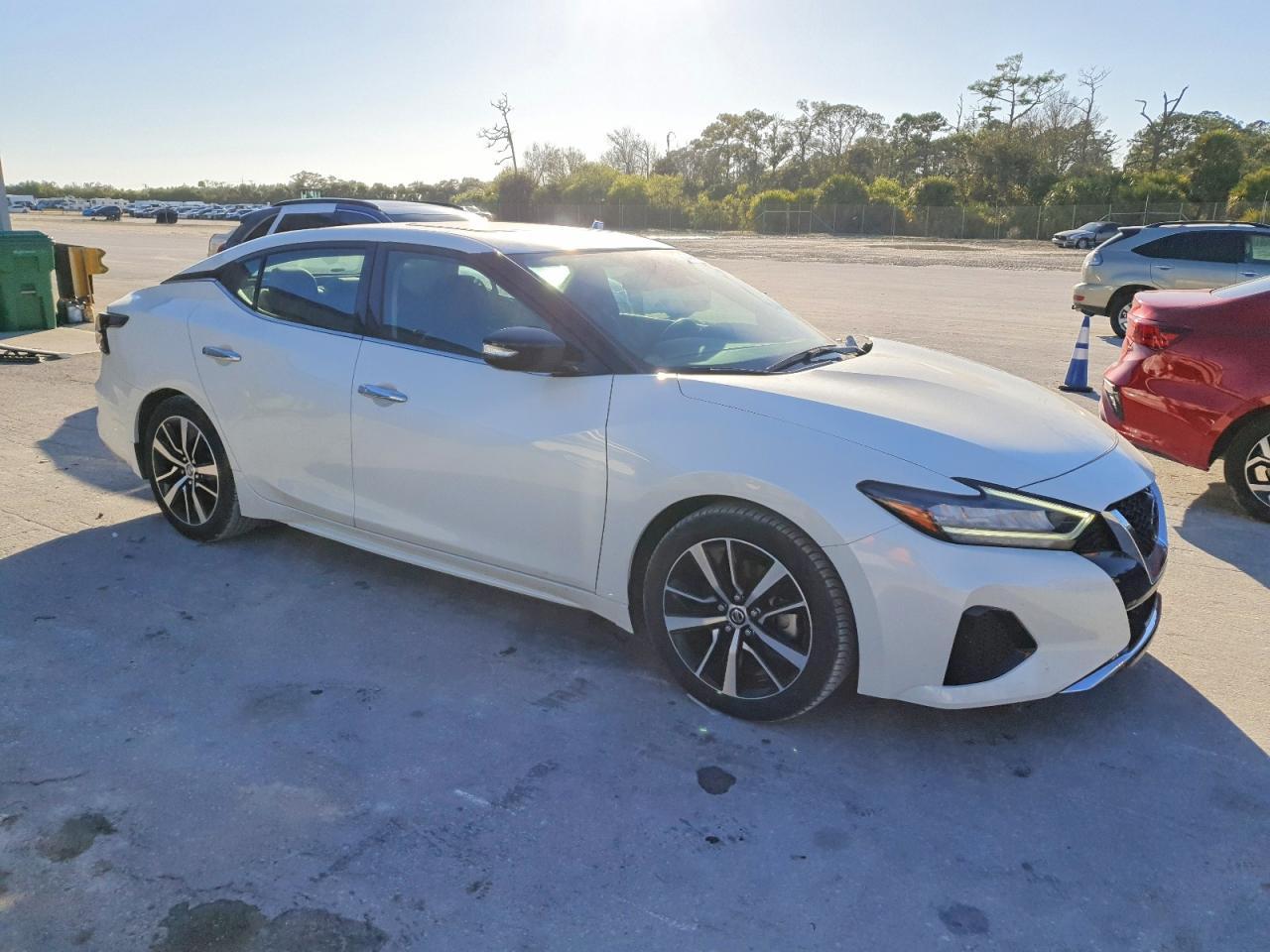 2022 NISSAN Maxima