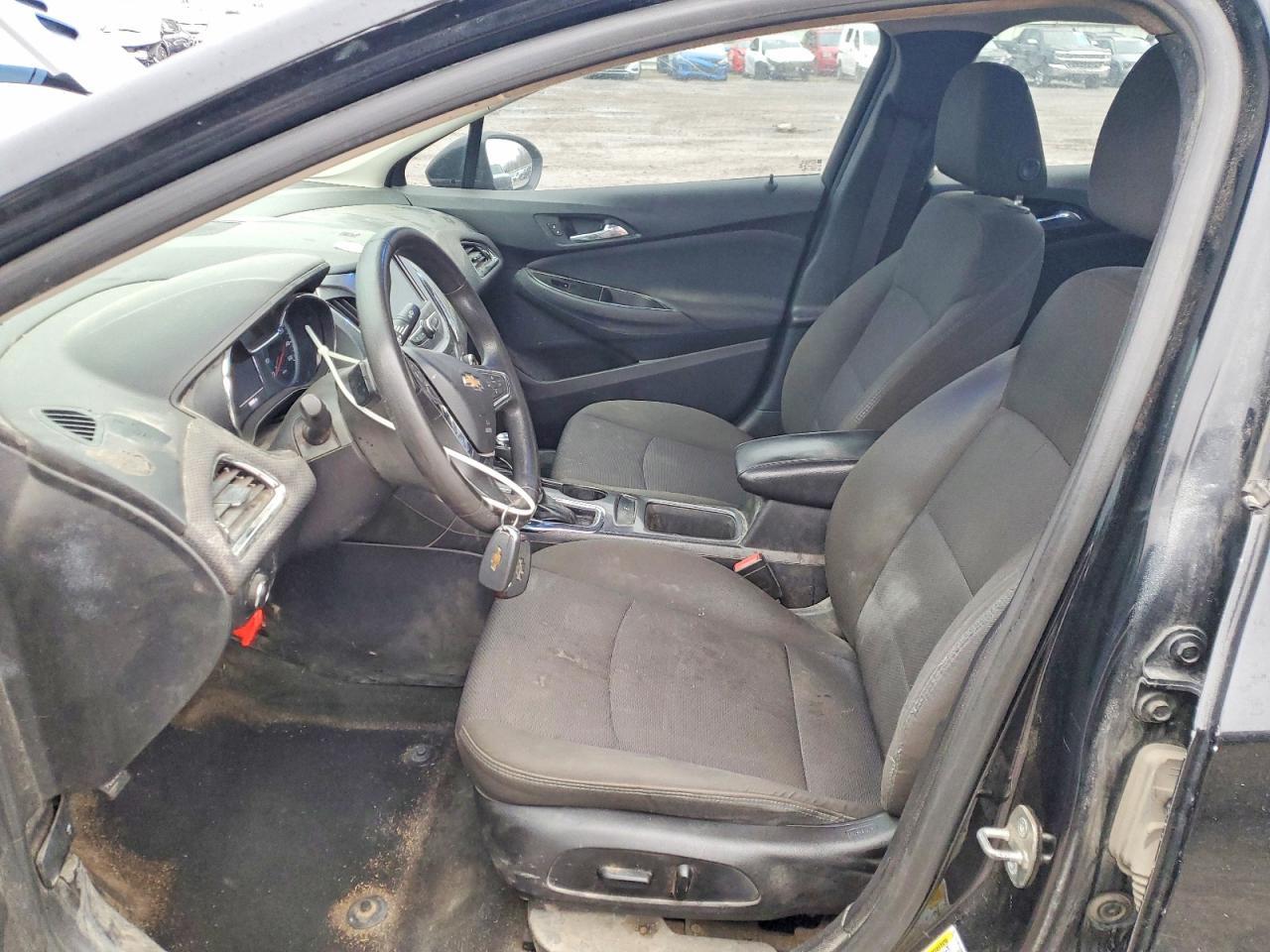 2017 CHEVROLET CRUZE