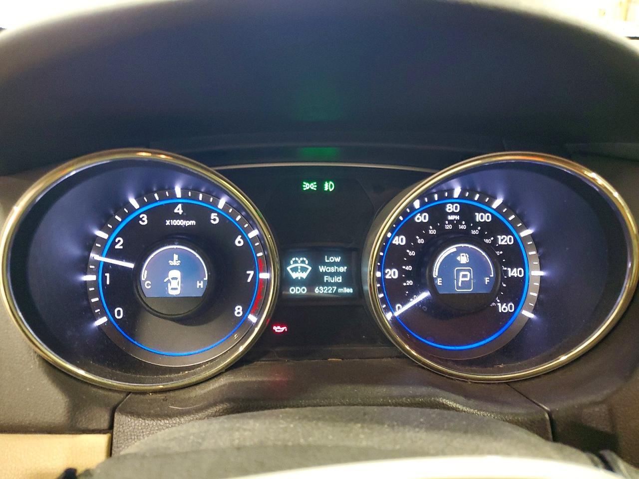 2013 HYUNDAI SONATA
