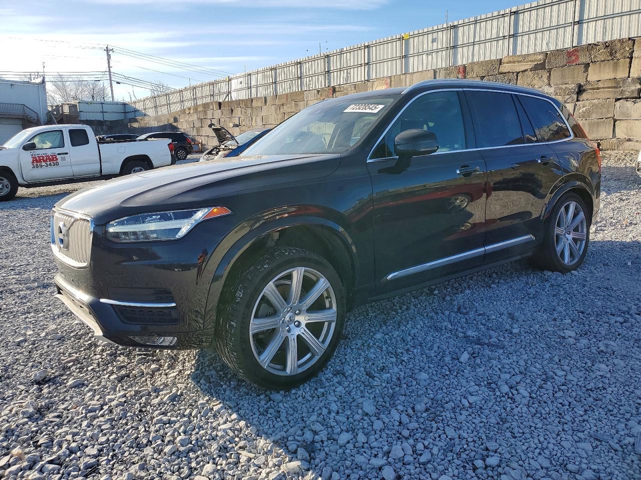 2019 VOLVO XC90