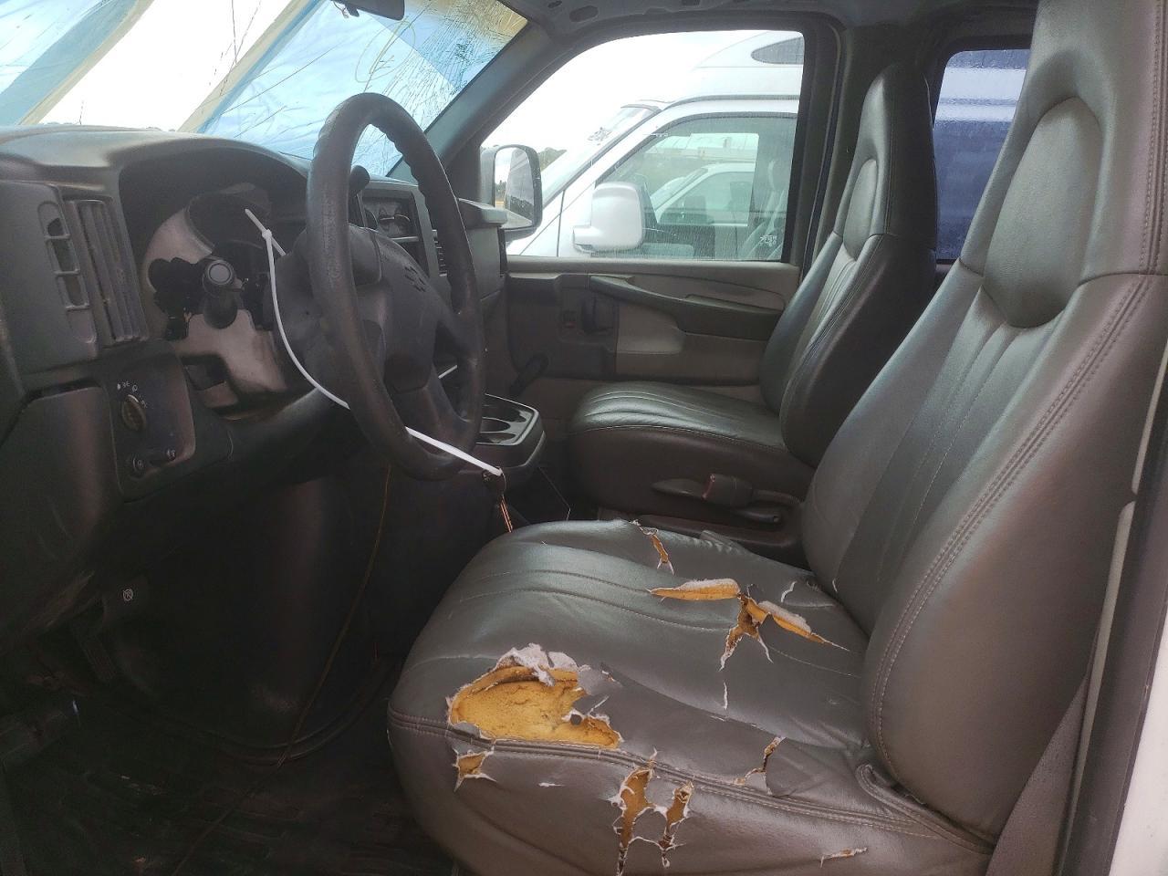 2003 CHEVROLET EXPRESS 2500