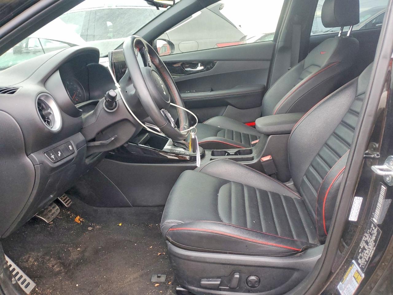 2024 KIA FORTE