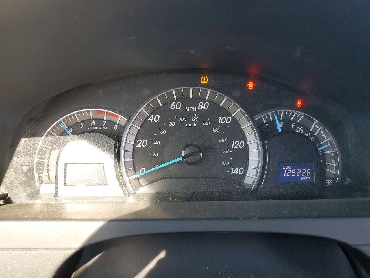 2014 TOYOTA CAMRY