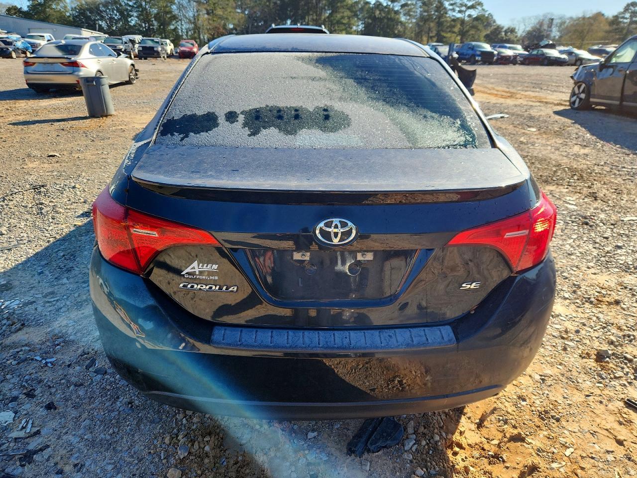 2017 TOYOTA COROLLA