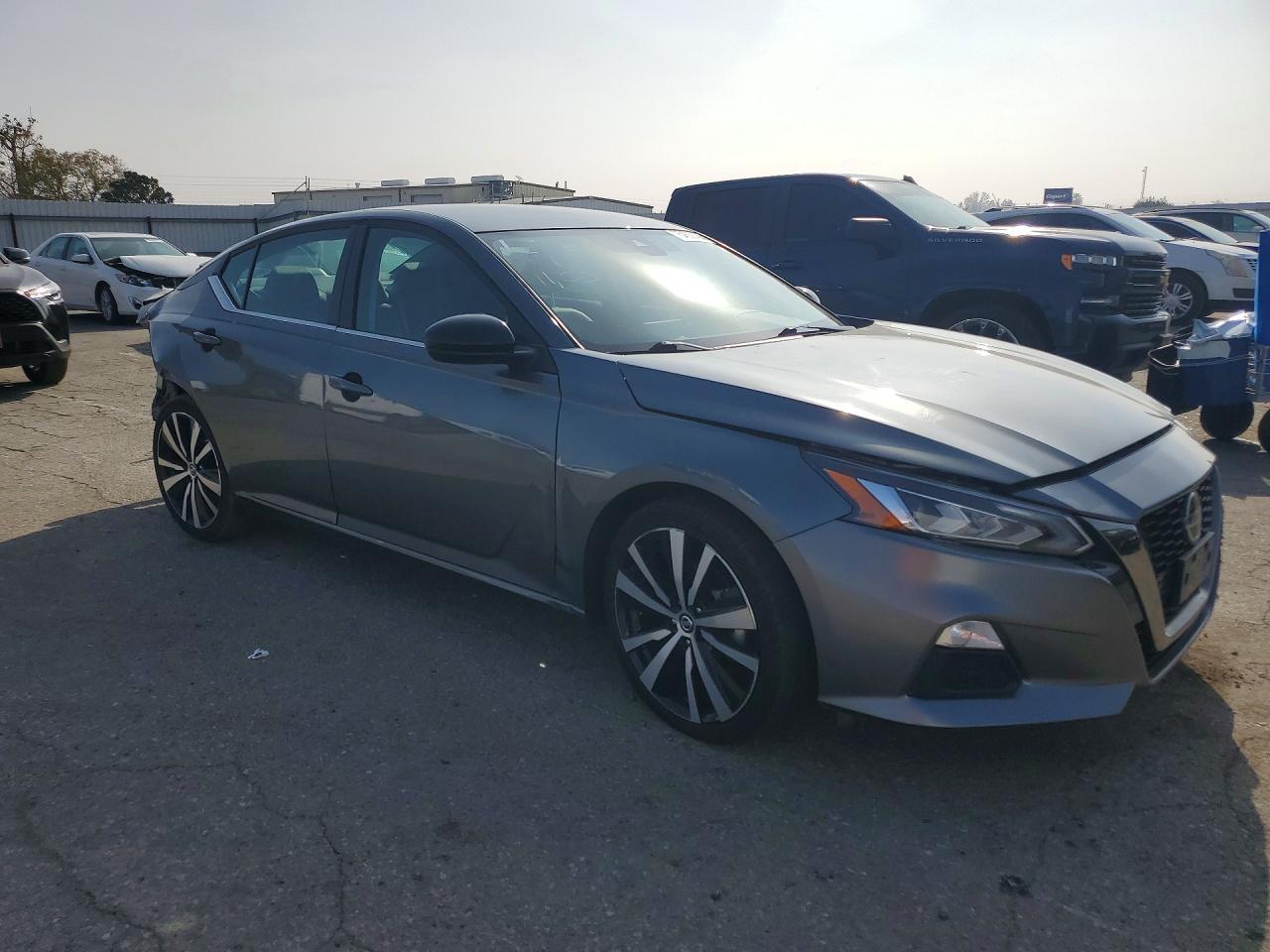 2022 NISSAN ALTIMA