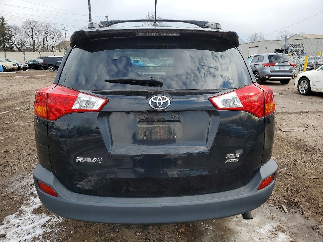 2014 TOYOTA RAV4