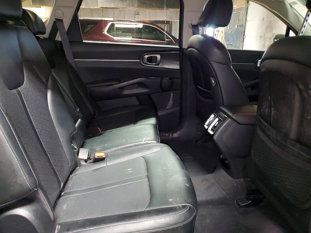 2021 KIA SORENTO