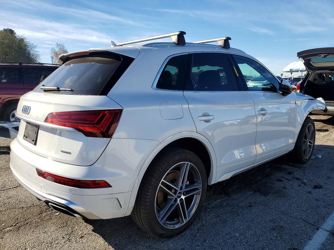 2024 AUDI Q5