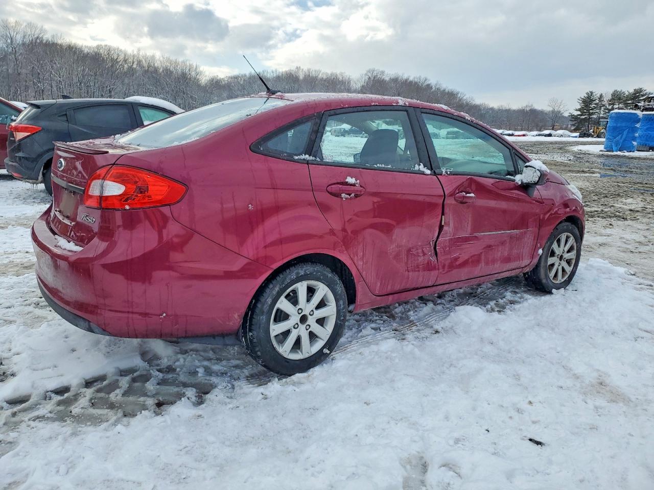 2011 FORD Fiesta