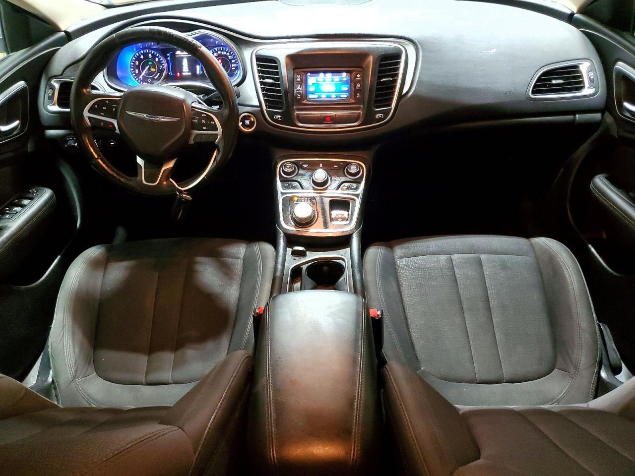 2016 CHRYSLER 200