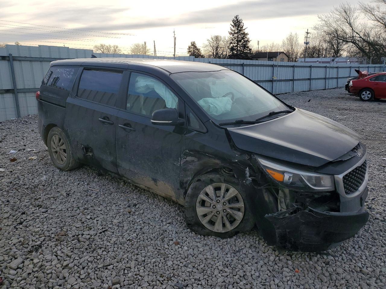 2016 KIA SEDONA