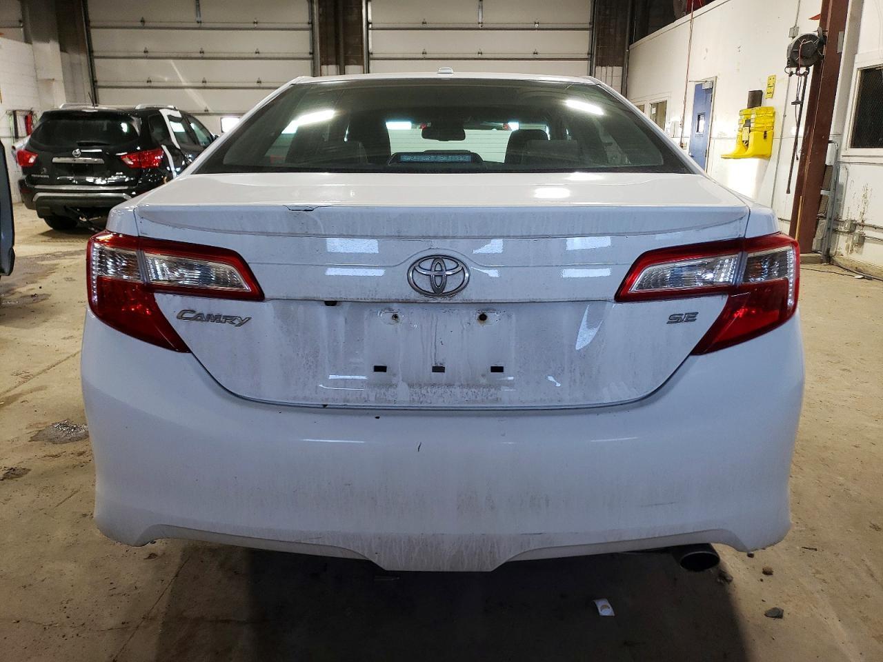 2012 TOYOTA CAMRY
