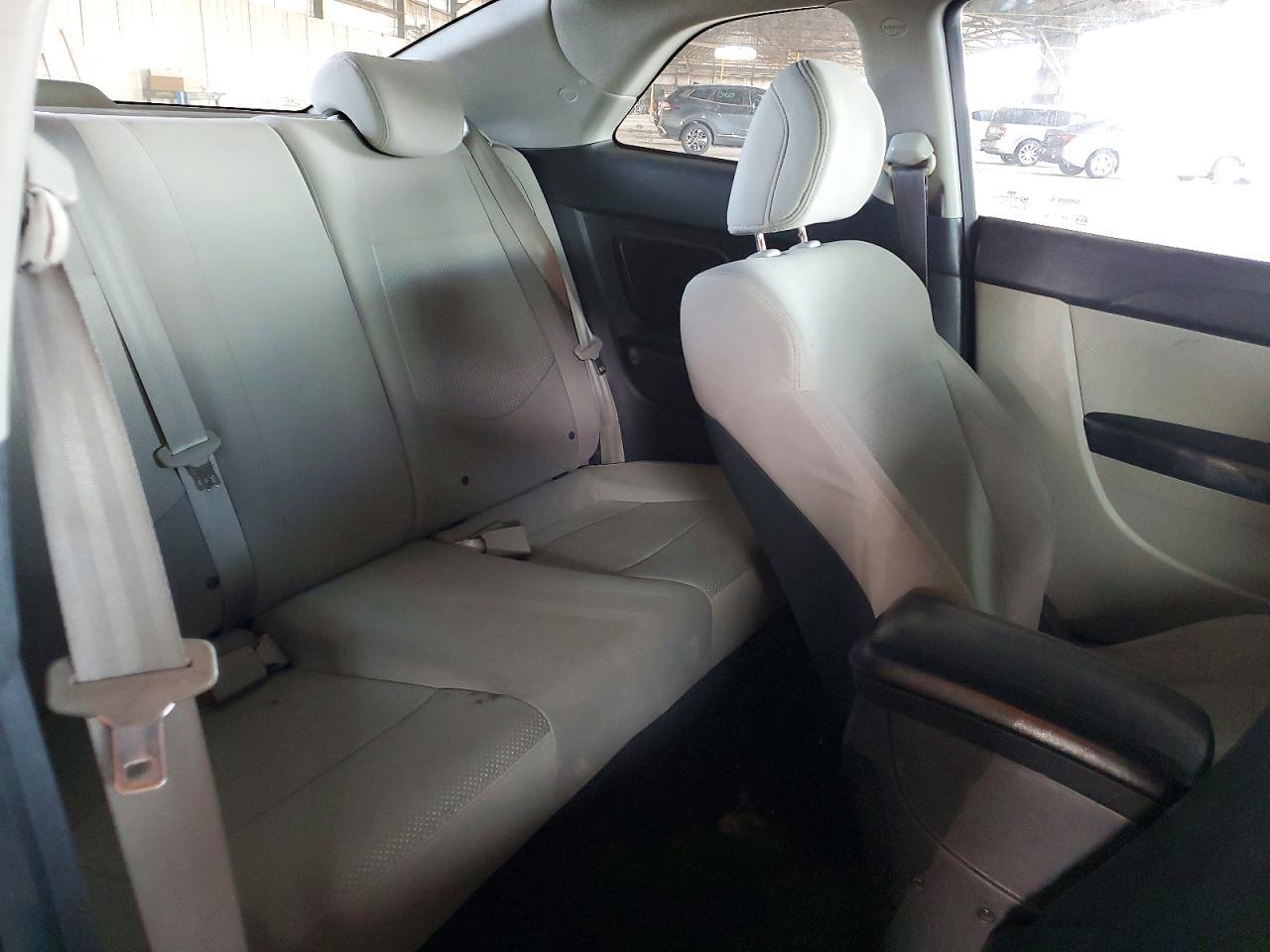 2010 KIA FORTE