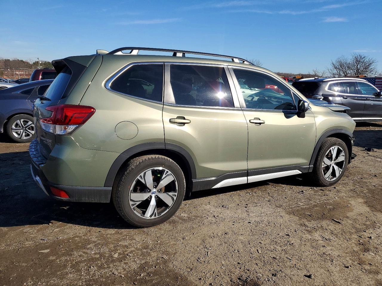 2020 SUBARU FORESTER