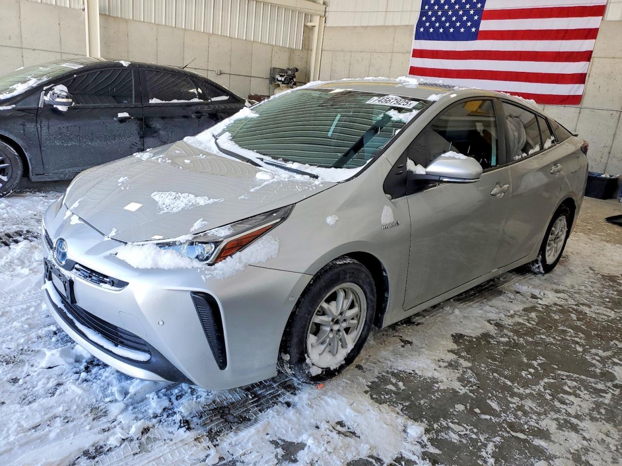 2022 TOYOTA PRIUS