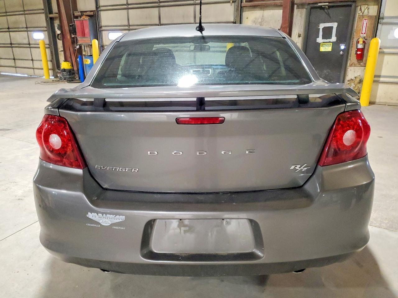 2013 DODGE Avenger