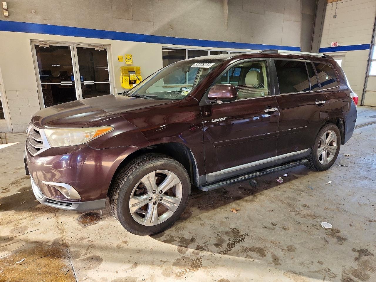 2012 TOYOTA HIGHLANDER