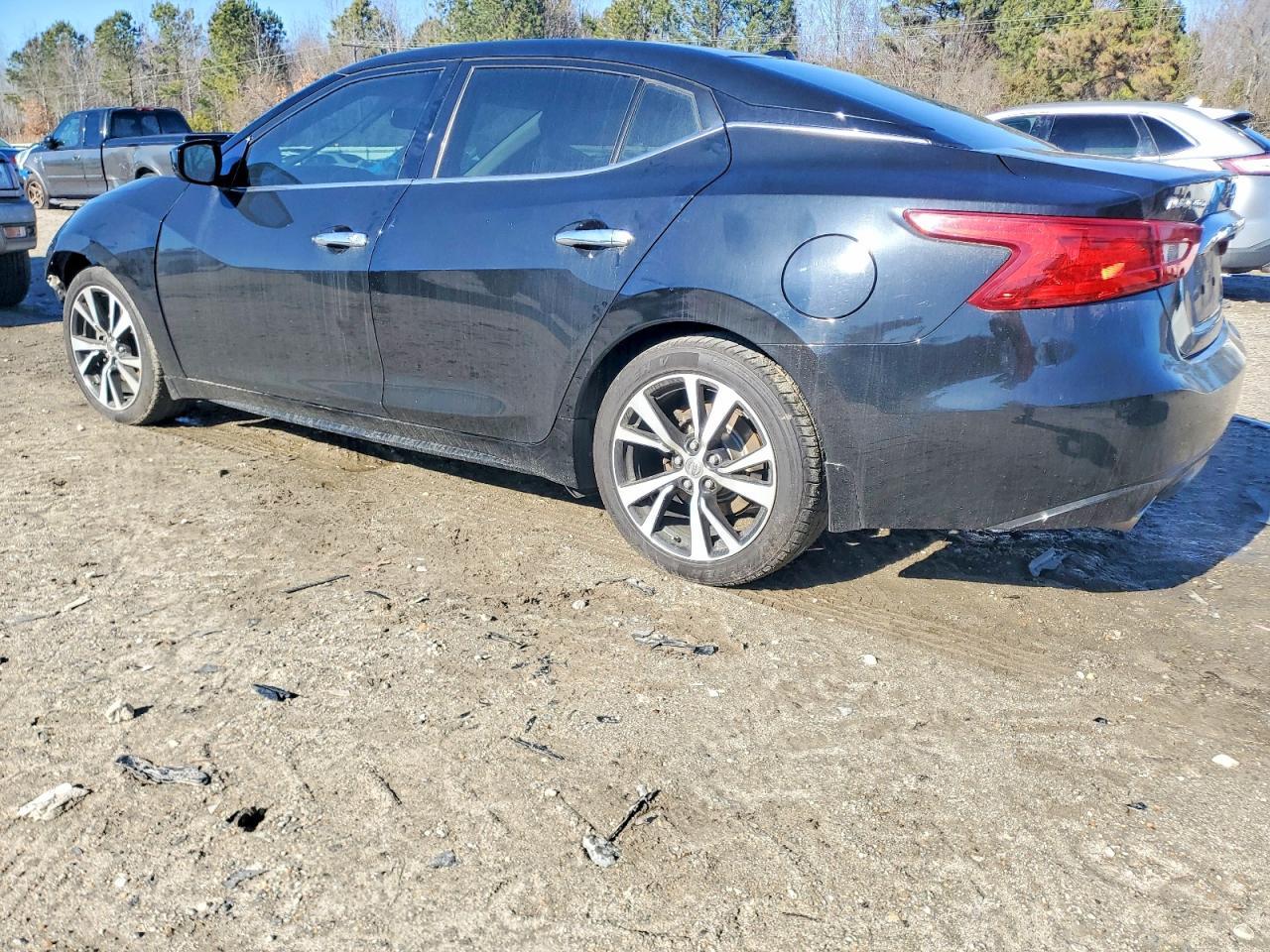 2018 NISSAN Maxima