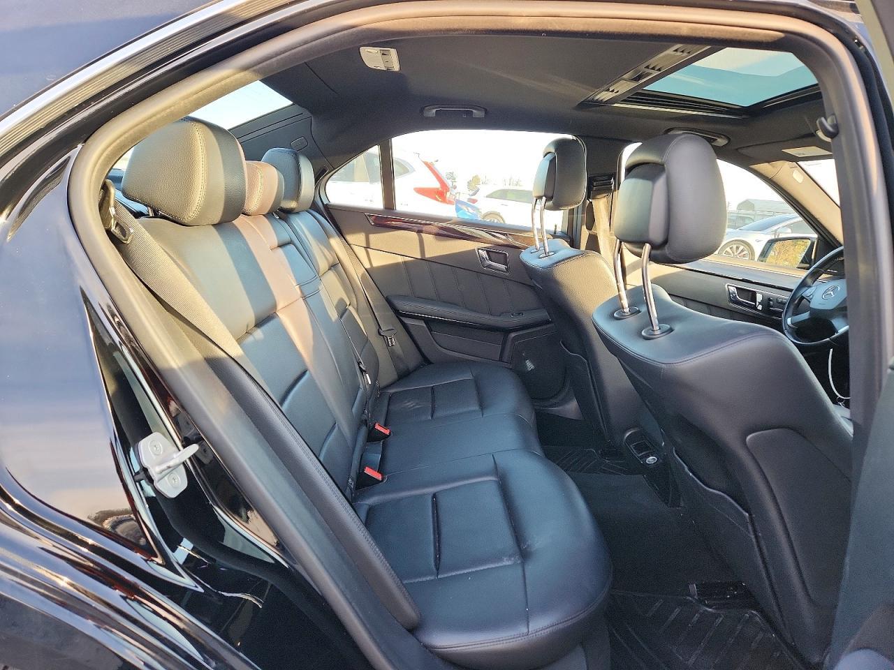 2011 MERCEDES-BENZ E-Class