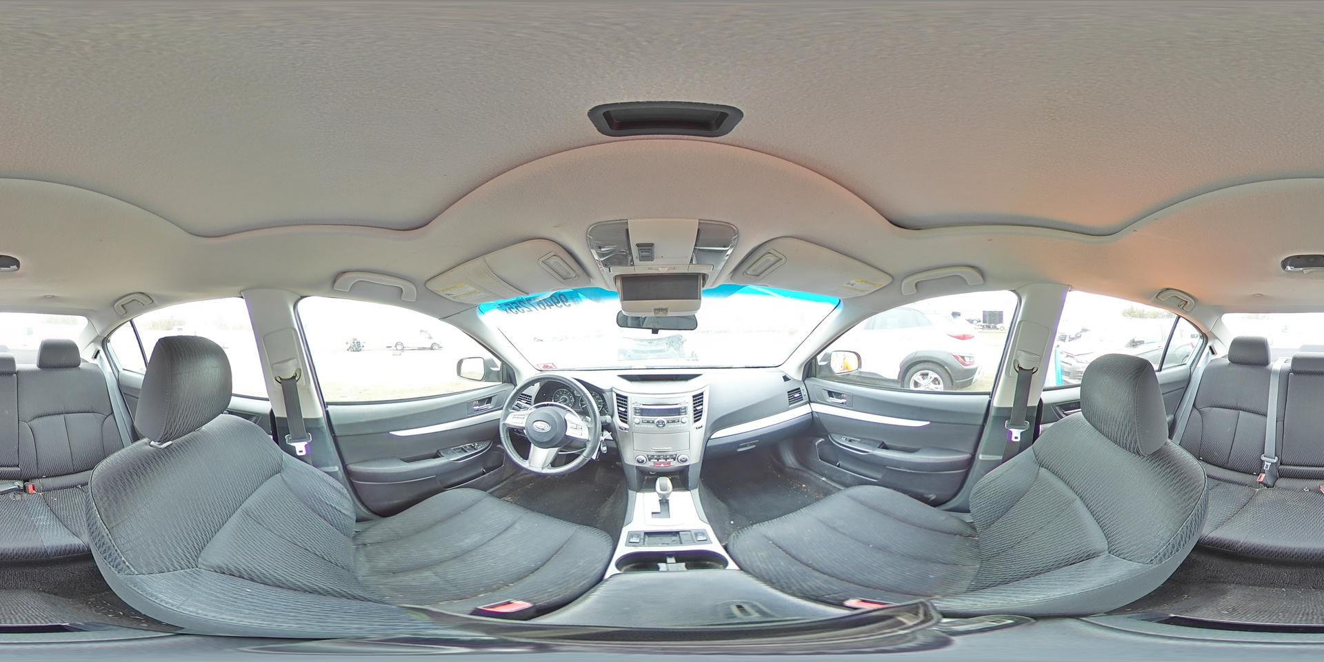 2010 SUBARU Legacy
