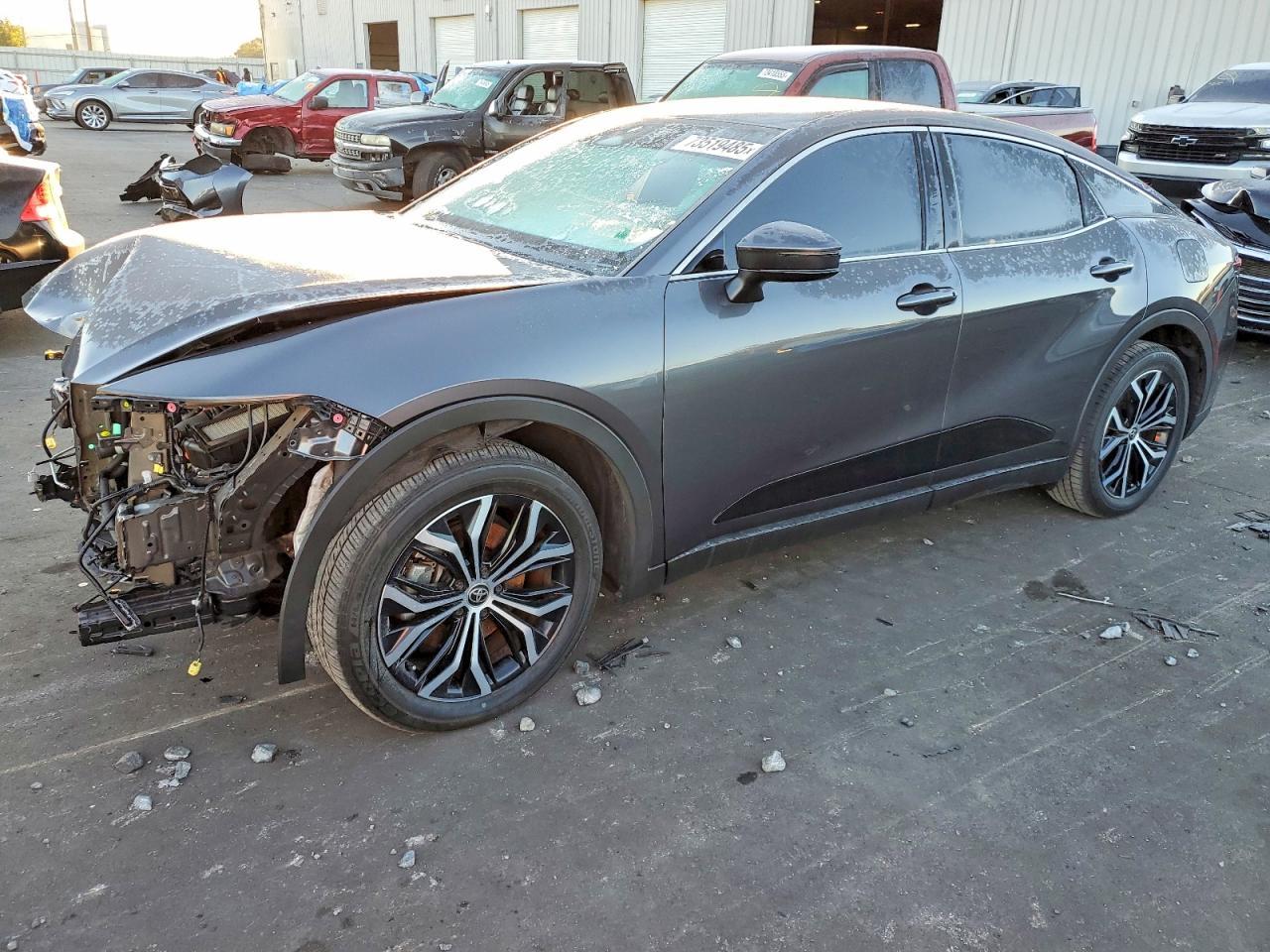 2023 TOYOTA Crown