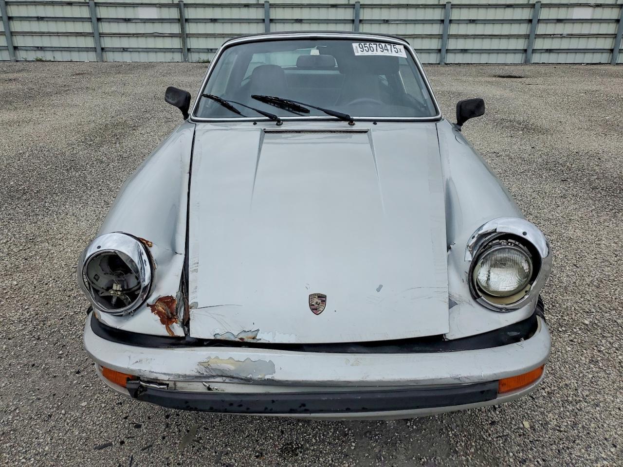 1975 PORSCHE 911