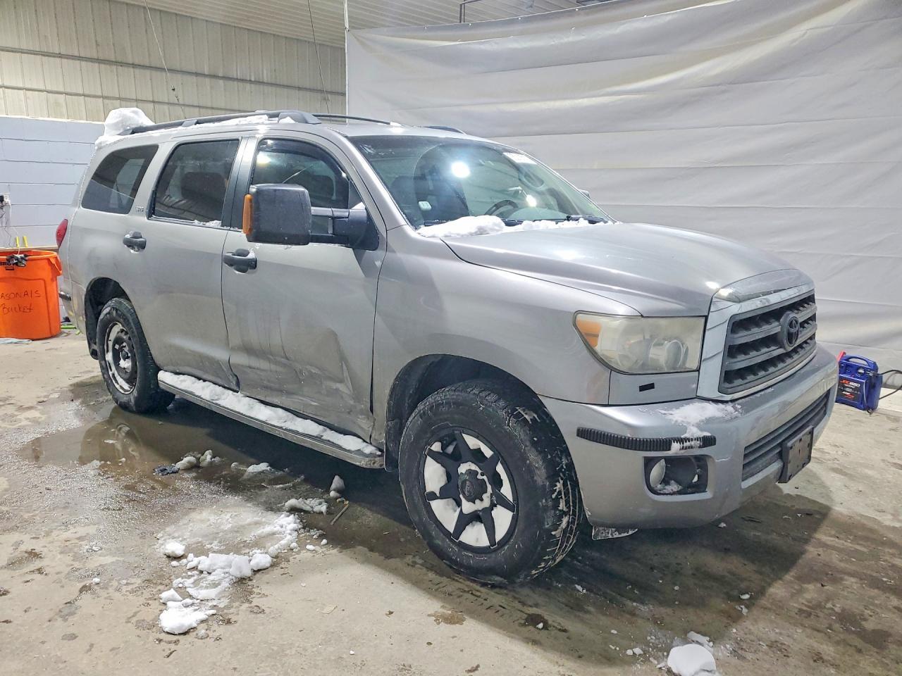 2008 TOYOTA Sequoia